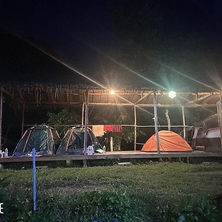 ホテル Khaosok August Freedom Camp Khao Sok National Park エクステリア 写真