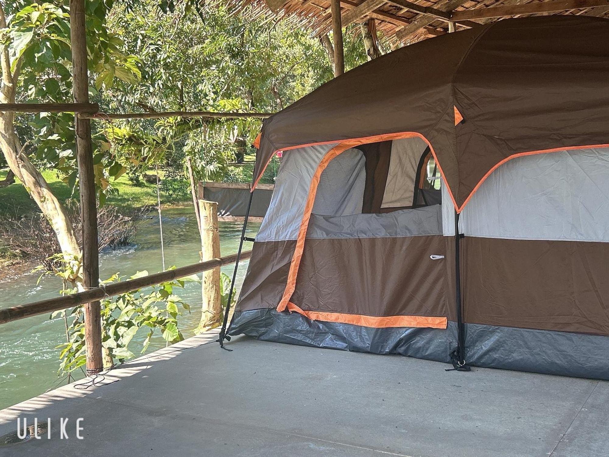ホテル Khaosok August Freedom Camp Khao Sok National Park エクステリア 写真